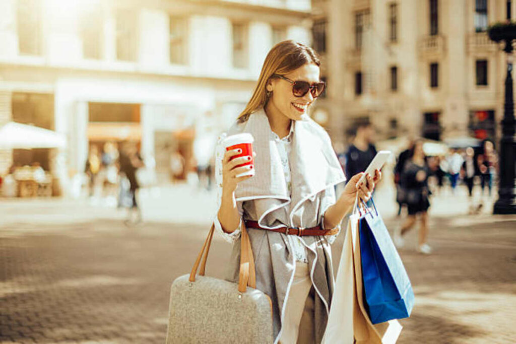 places to go shopping in Rome