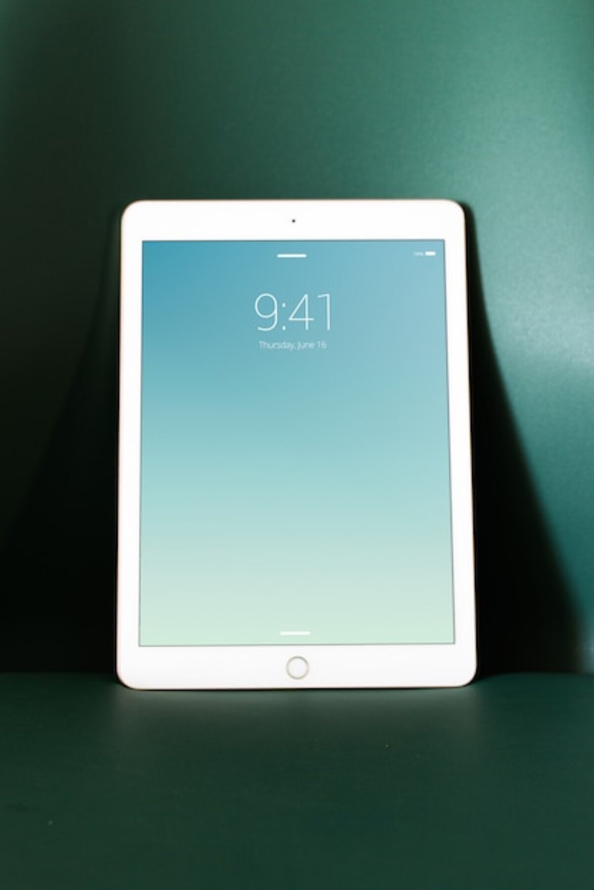 pixel tablet