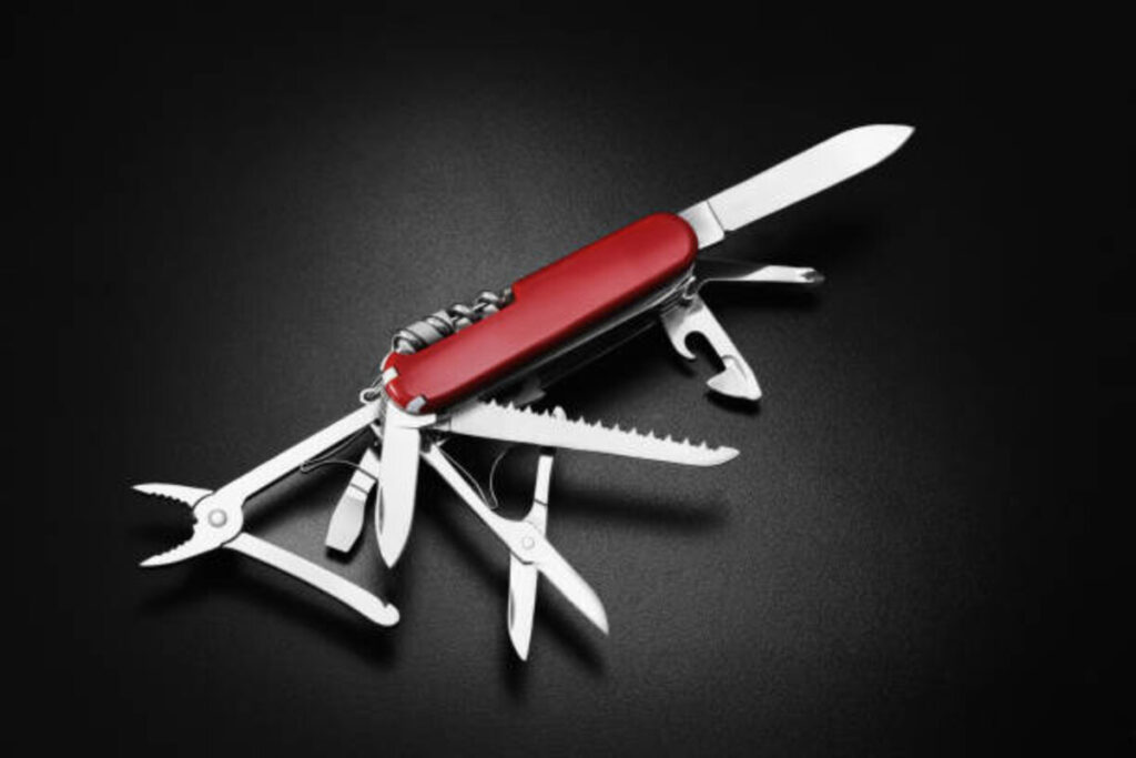 karambit pocket knife
